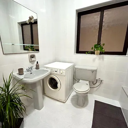 Arzella - Spacious Two Bedroom Apartments Xlendi Exterior photo