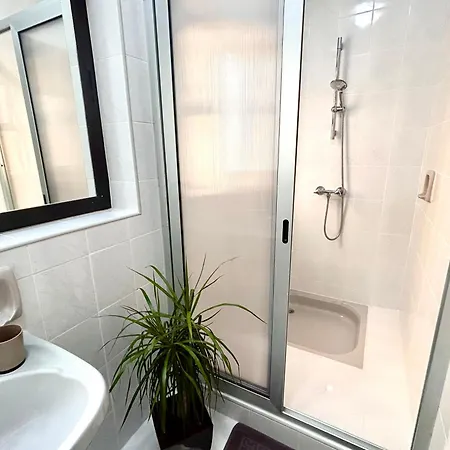 Arzella - Spacious Two Bedroom Apartments Xlendi Exterior photo