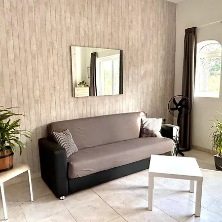 Arzella - Spacious Two Bedroom Apartments Xlendi Exterior photo