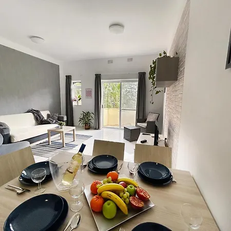 Arzella - Spacious Two Bedroom Apartments Xlendi Exterior photo
