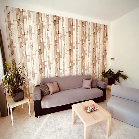 Arzella - Spacious Two Bedroom Apartments Xlendi Exterior photo